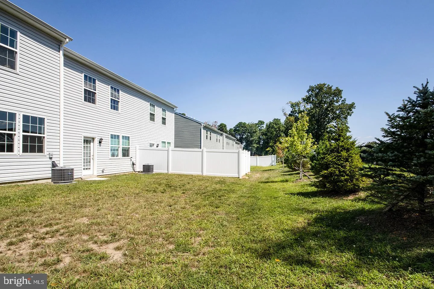 Sicklerville, New Jersey 08081, United States, 3 Bedrooms Bedrooms, ,3 BathroomsBathrooms,Residential,Pending,48967