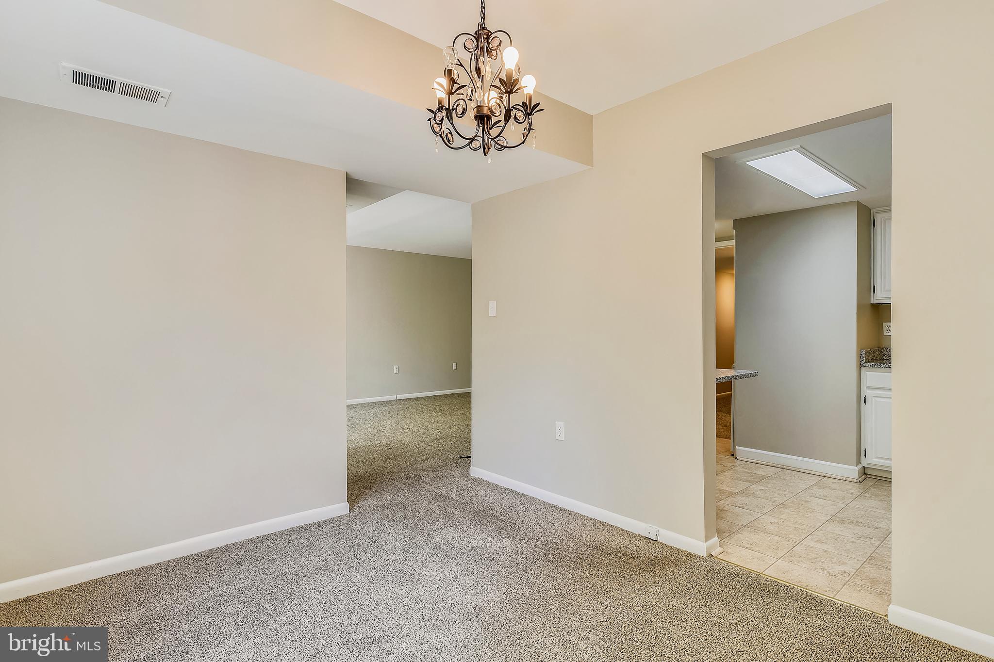 NORTHGATE SQUARE - Residential