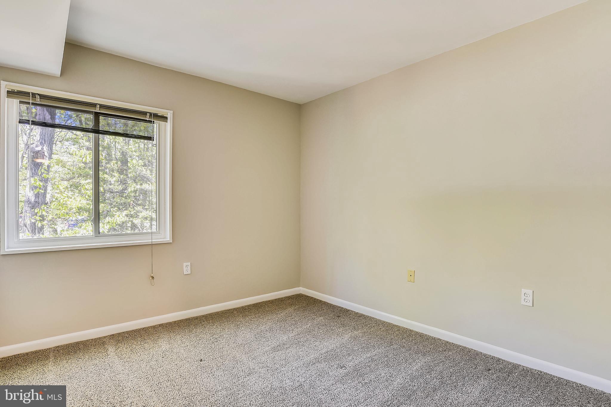 NORTHGATE SQUARE - Residential