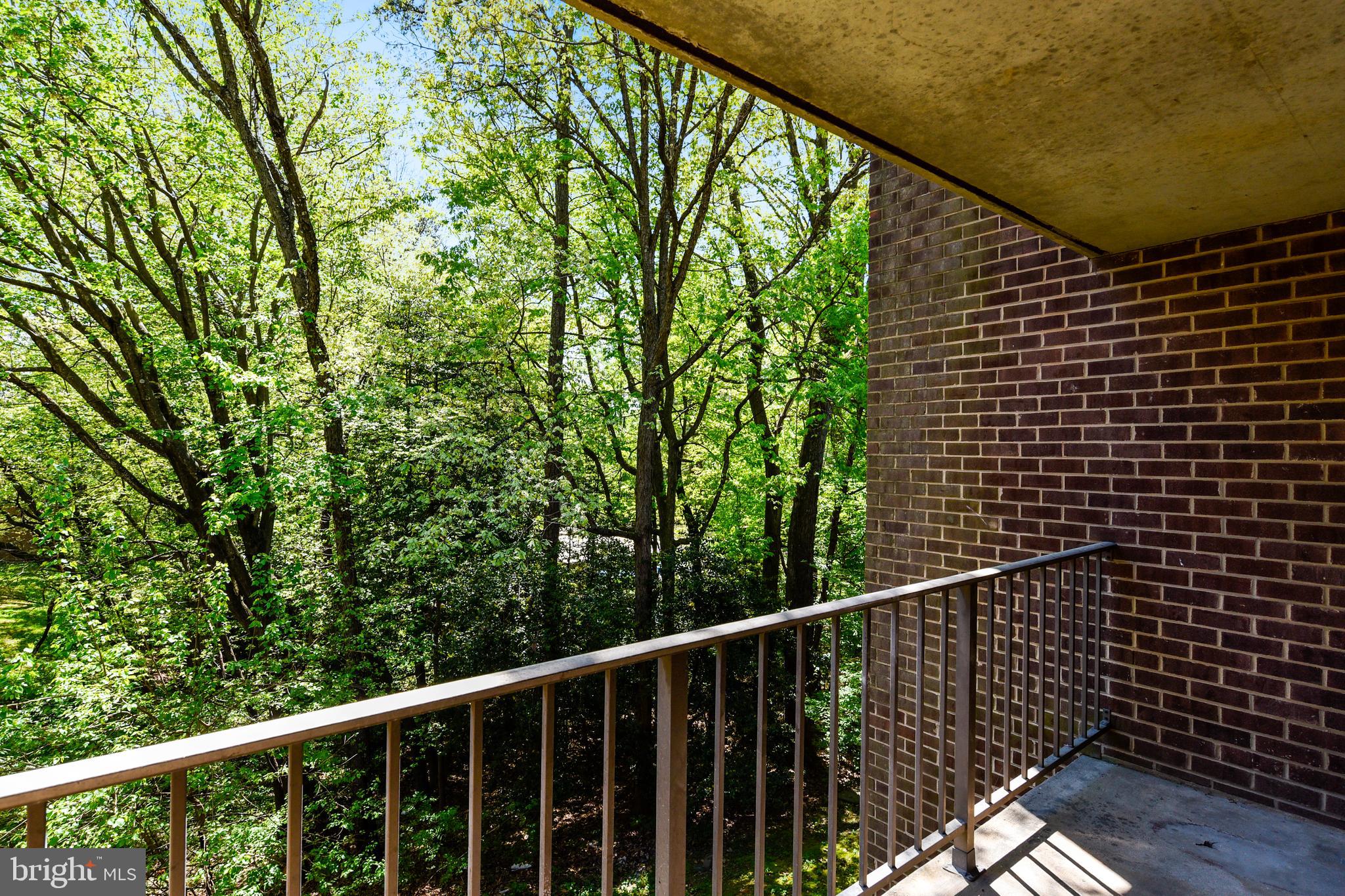 NORTHGATE SQUARE - Residential