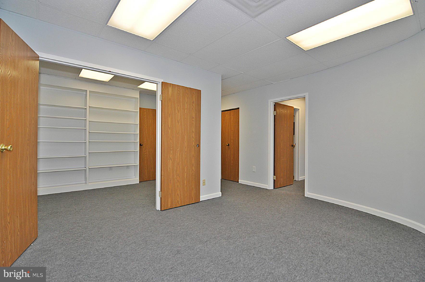 FALLS CHURCH CITY - Commercial Lease