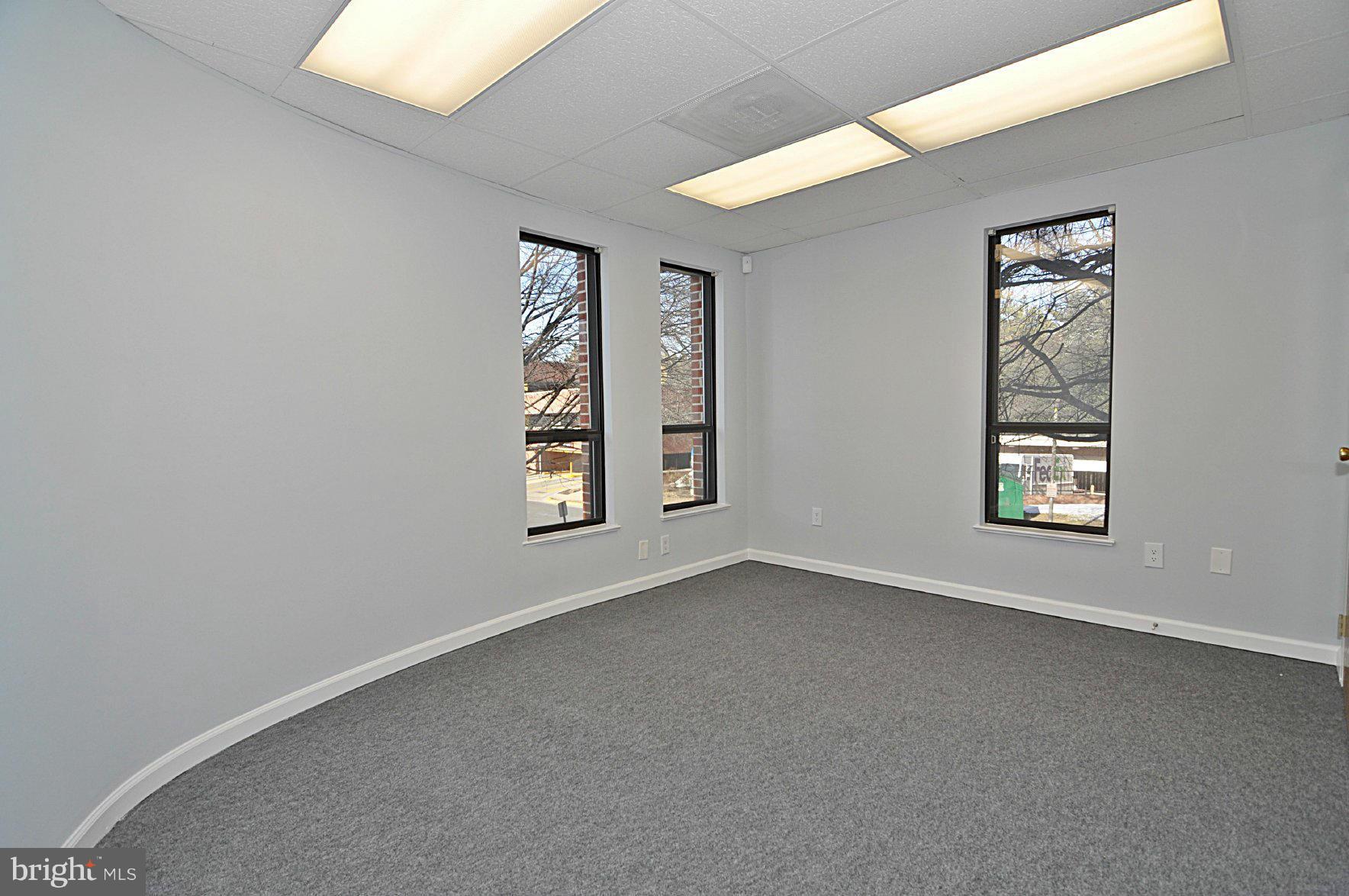 FALLS CHURCH CITY - Commercial Lease