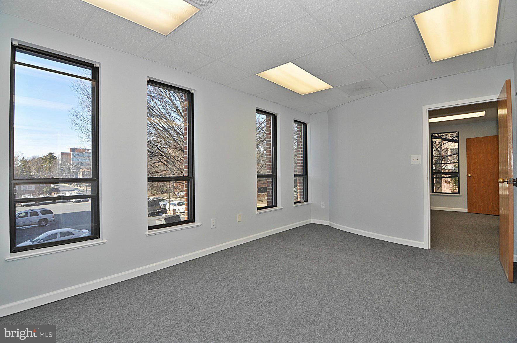 FALLS CHURCH CITY - Commercial Lease