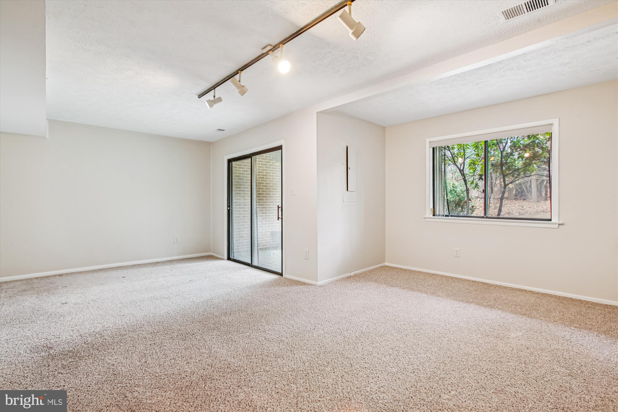 GLENCOURSE - Residential