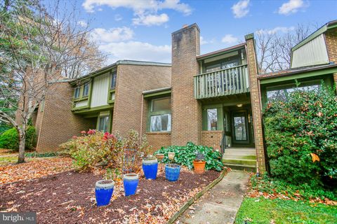 2025 WINGED FOOT COURT RESTON VA 20191