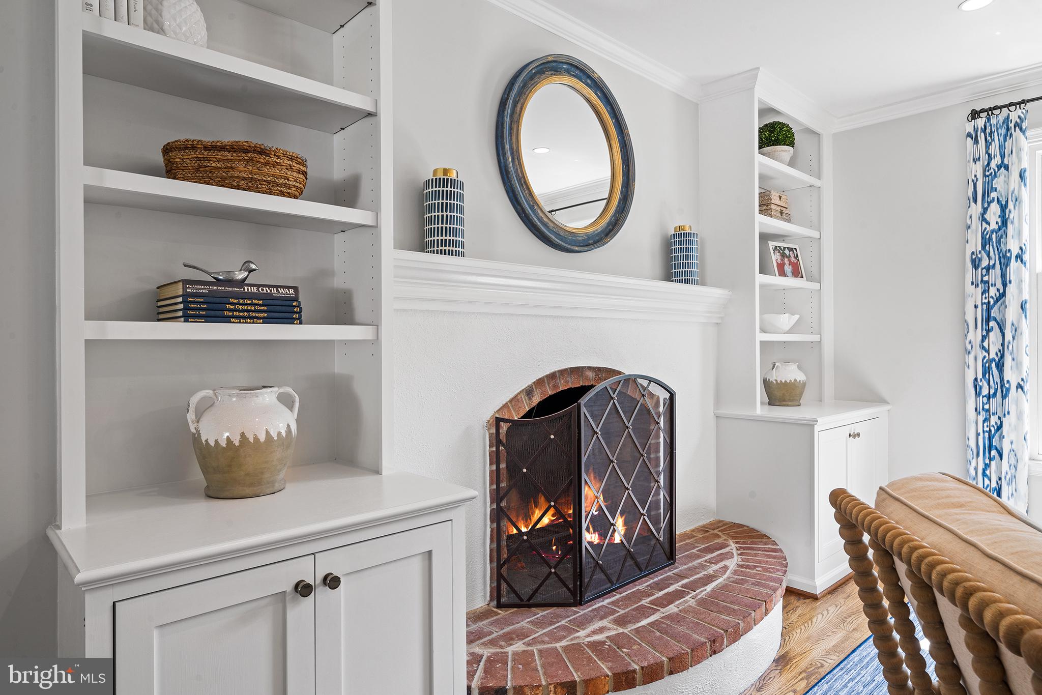 SOUTH WAYNE - Residential