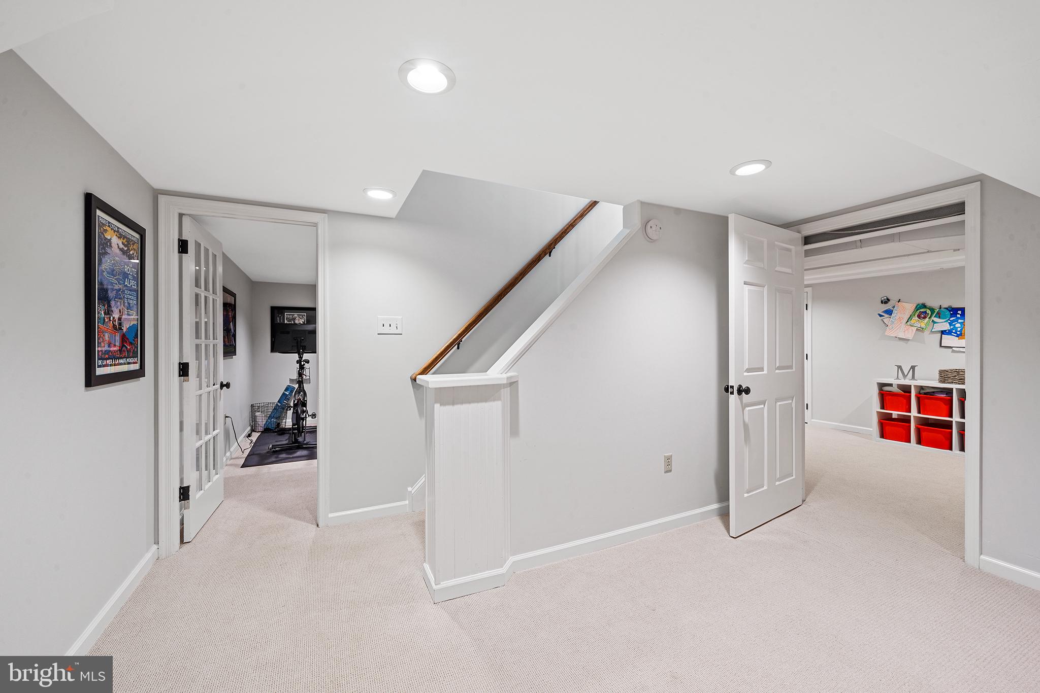 SOUTH WAYNE - Residential