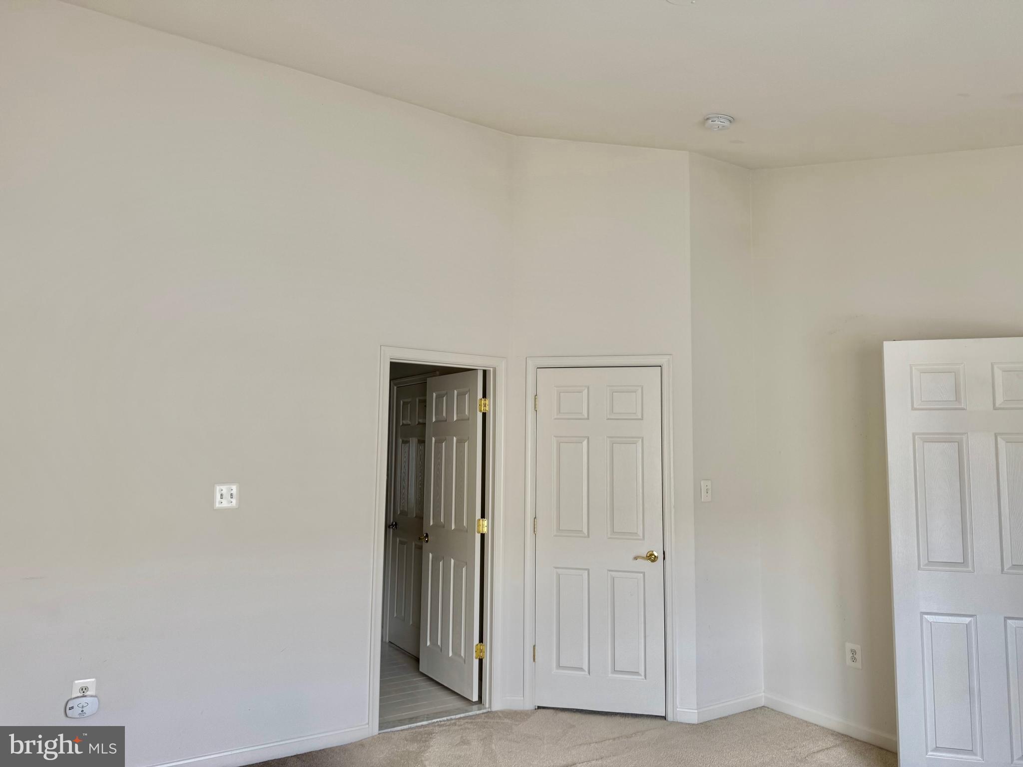 HEARTHSIDE AT FLYNNS CROSSING - Residential Lease