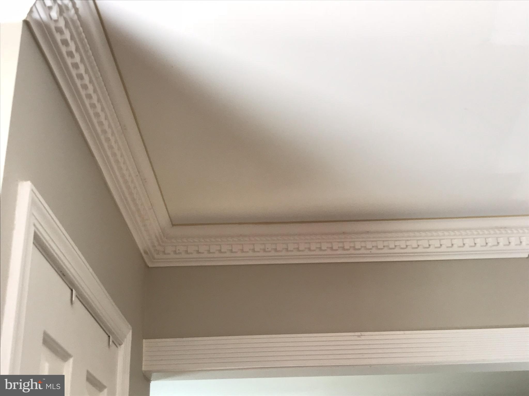 HOLLIN GLEN - Residential Lease