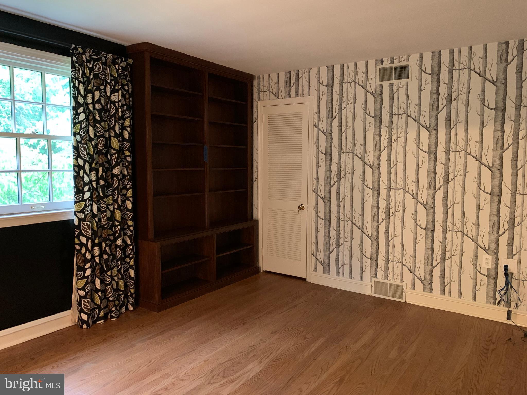 LAFAYETTE HILL - Residential