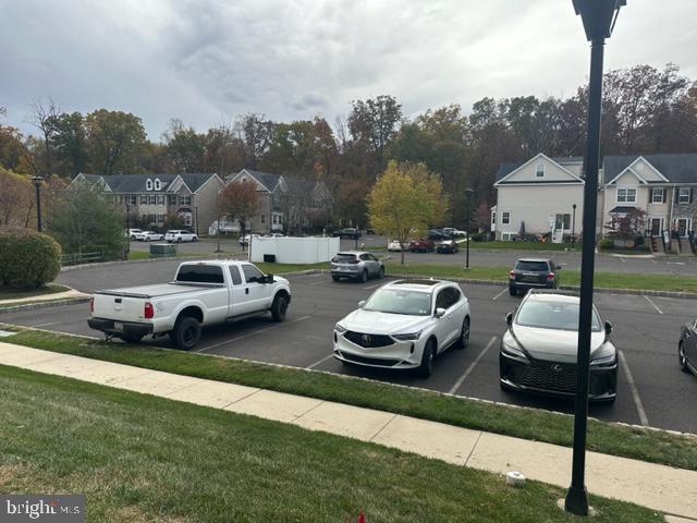 CARRIAGE HILL - Residential Lease