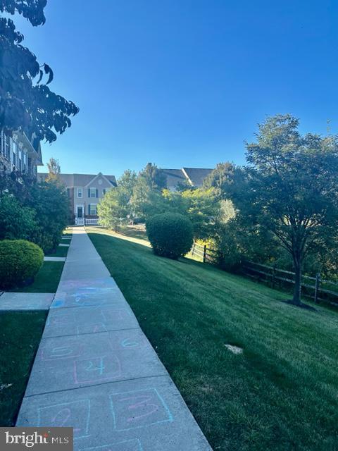 CARRIAGE HILL - Residential Lease