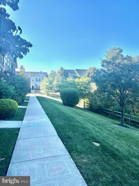 CARRIAGE HILL - Residential Lease