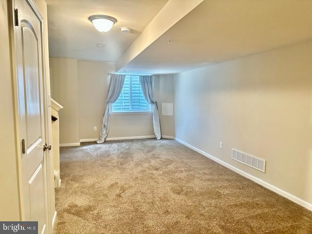 CARRIAGE HILL - Residential Lease