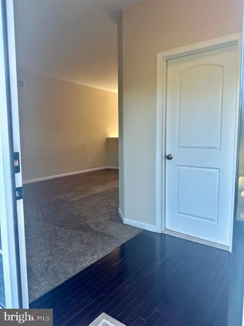 CARRIAGE HILL - Residential Lease