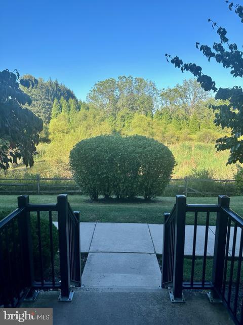 CARRIAGE HILL - Residential Lease