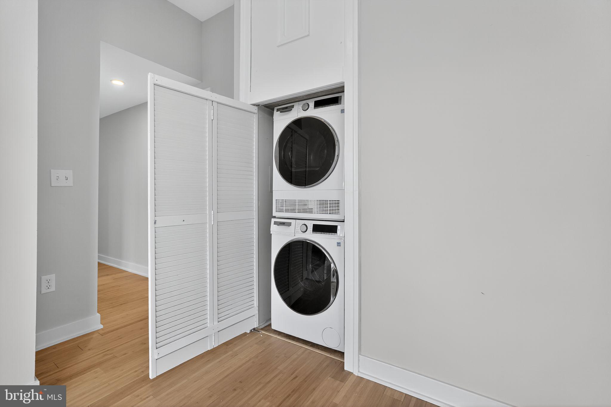 OLD CITY - Residential