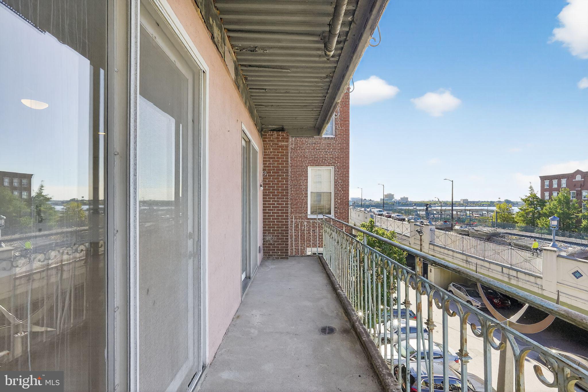 OLD CITY - Residential