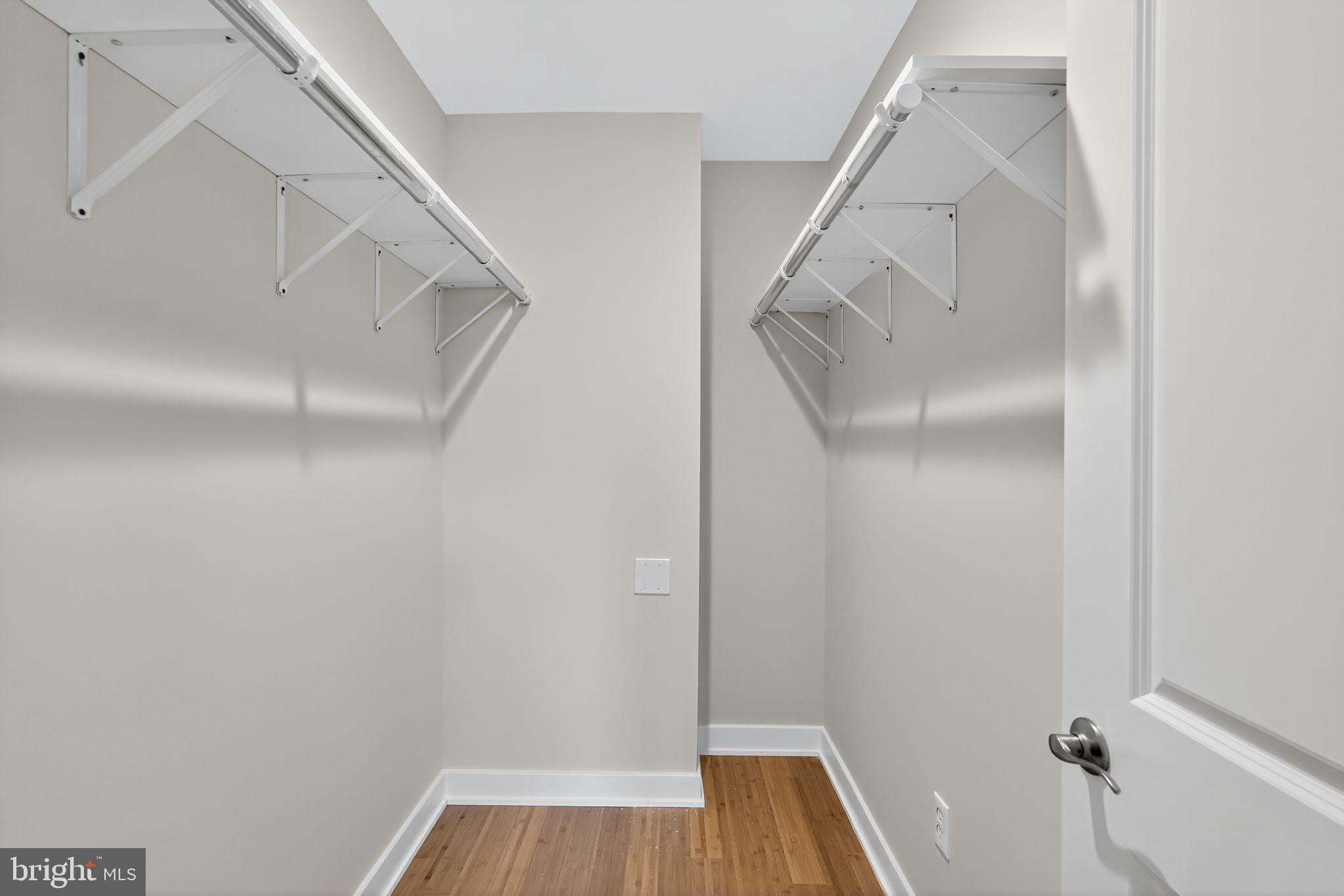 OLD CITY - Residential