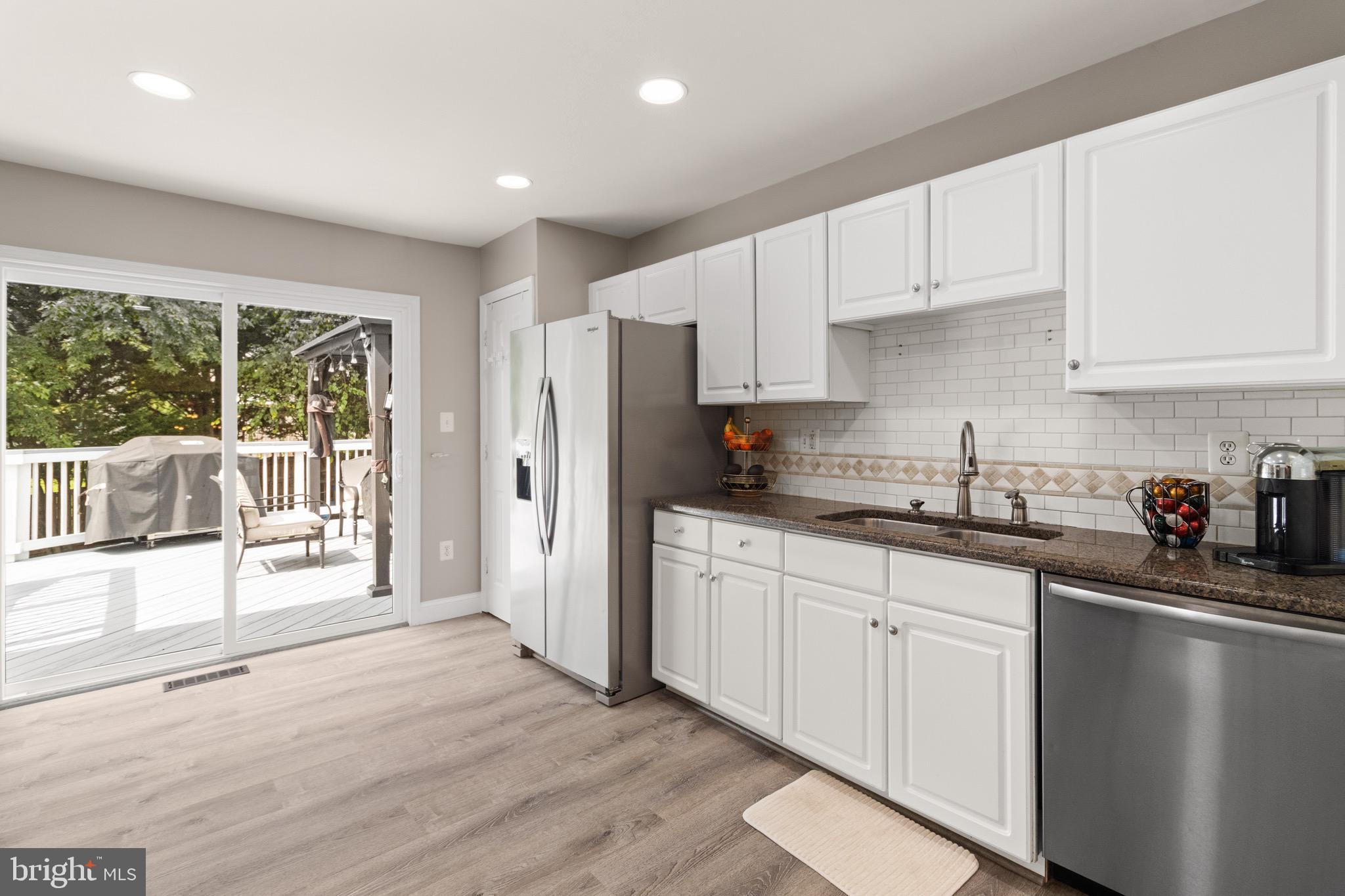 BLOOMS CROSSING - Residential