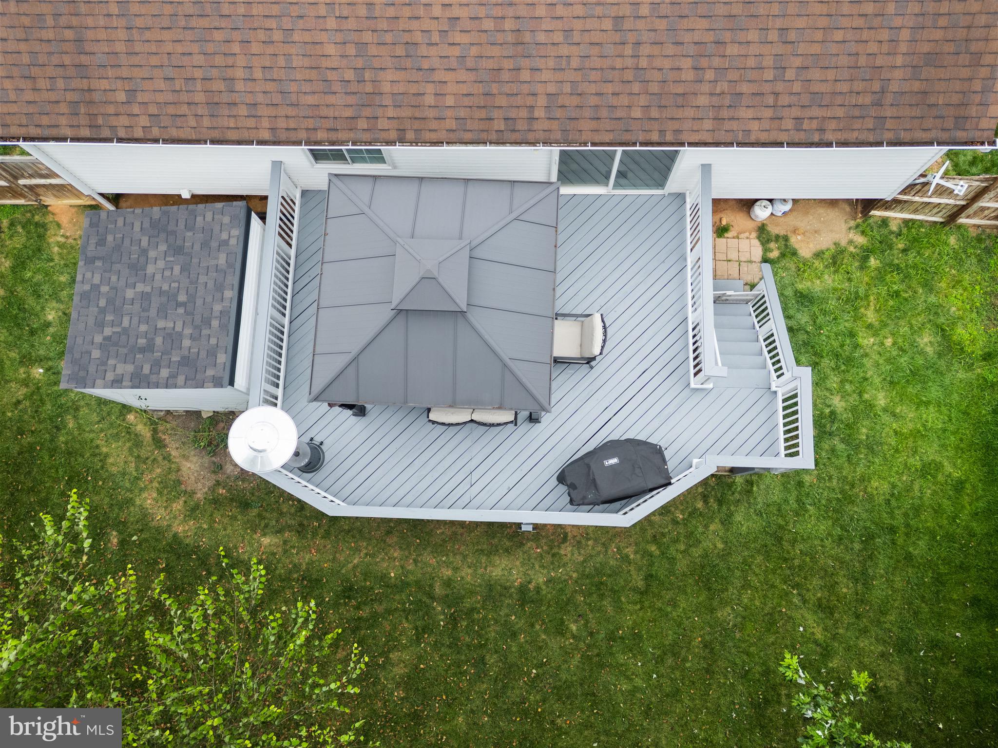 BLOOMS CROSSING - Residential