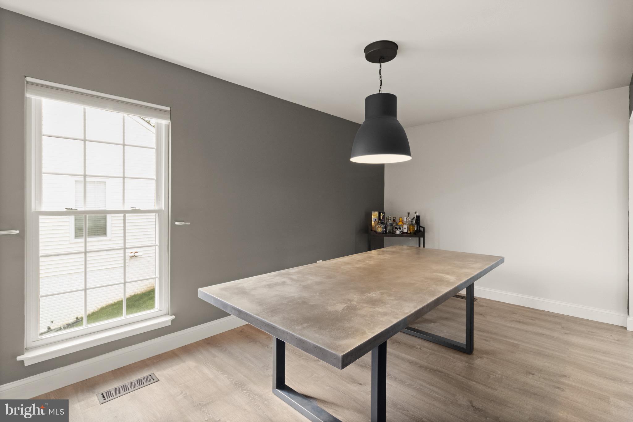 BLOOMS CROSSING - Residential