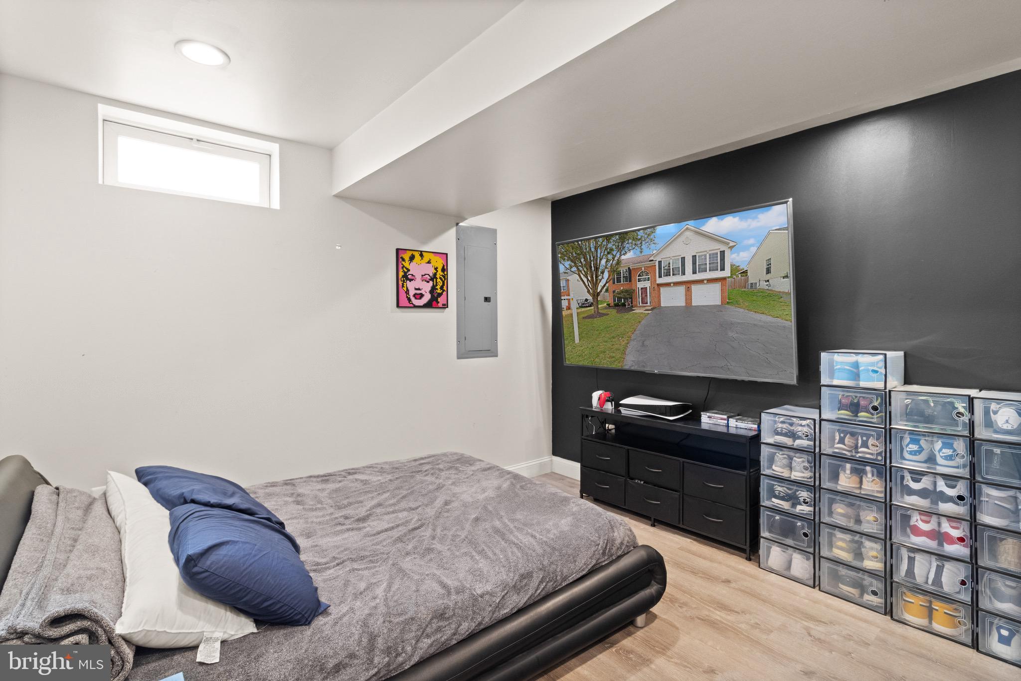 BLOOMS CROSSING - Residential