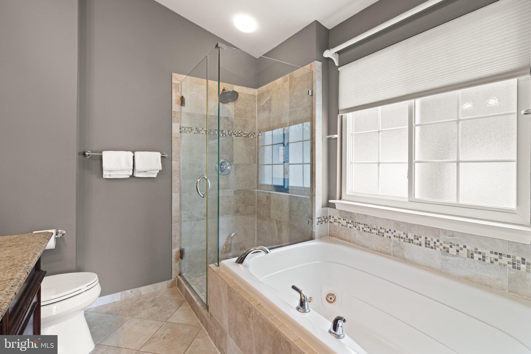 BLOOMS CROSSING - Residential