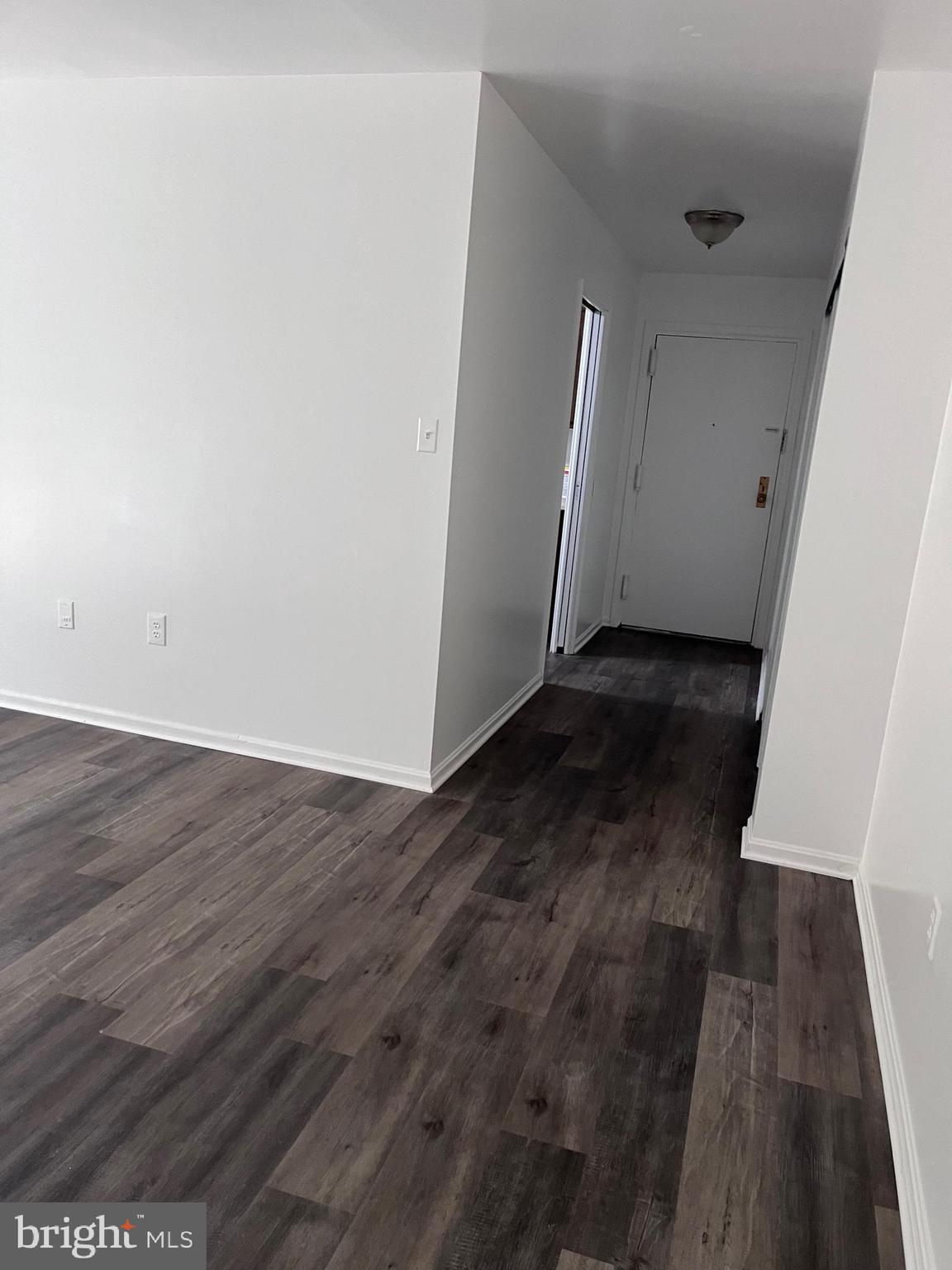 HAWTHORNE VILLAGE - Residential