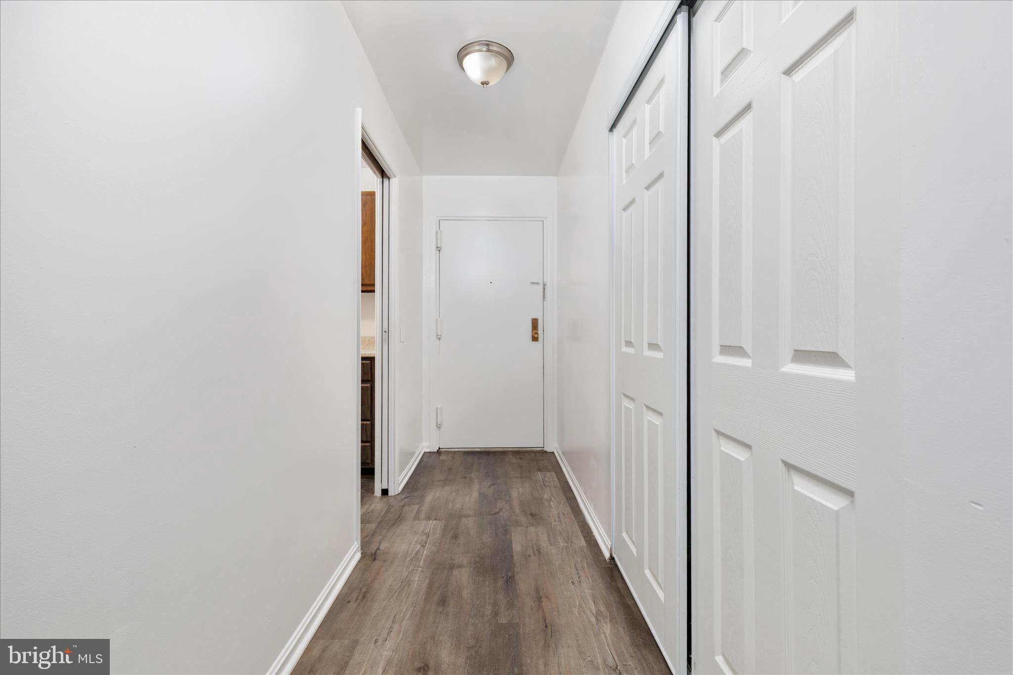 HAWTHORNE VILLAGE - Residential