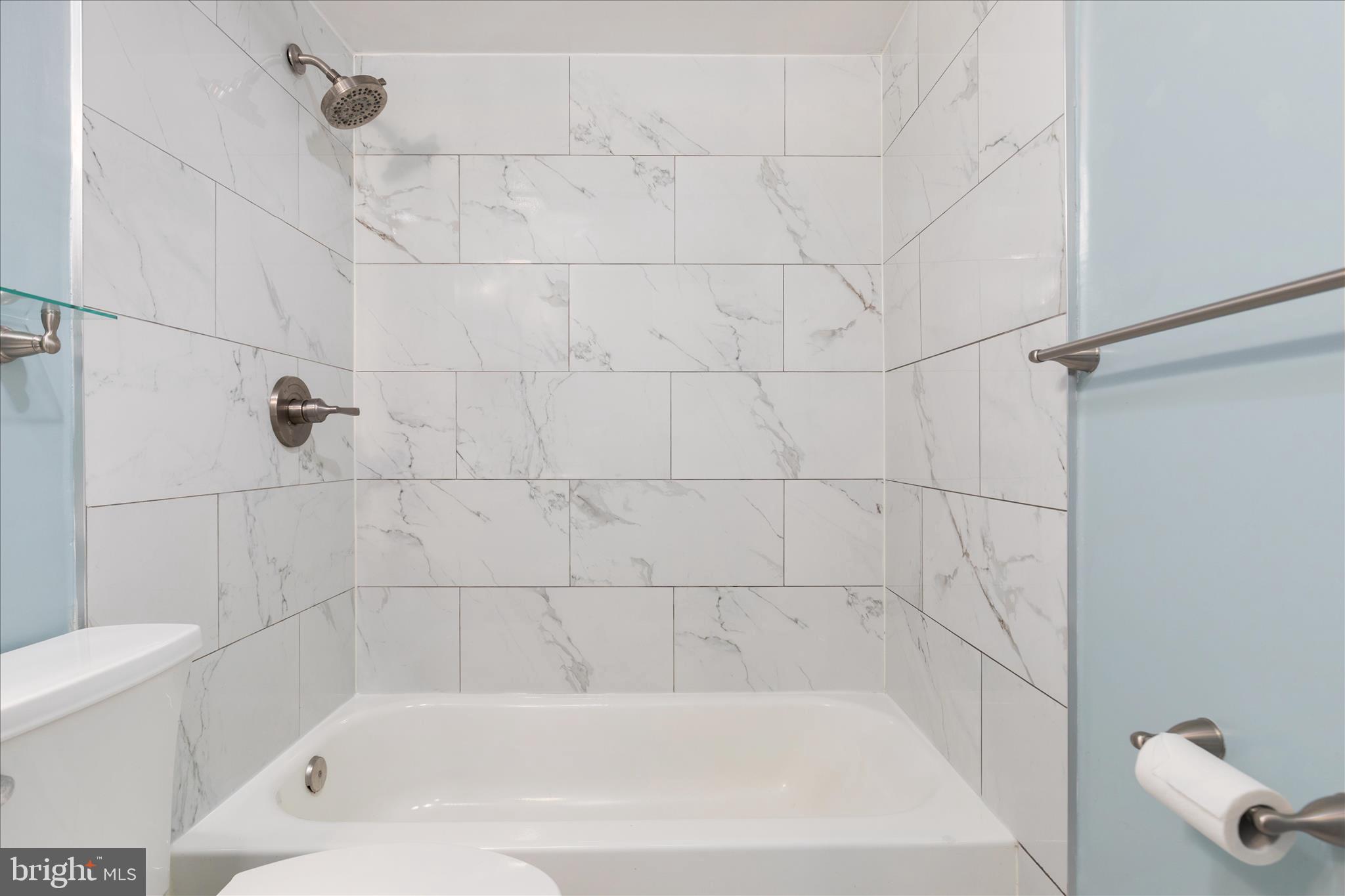 HAWTHORNE VILLAGE - Residential