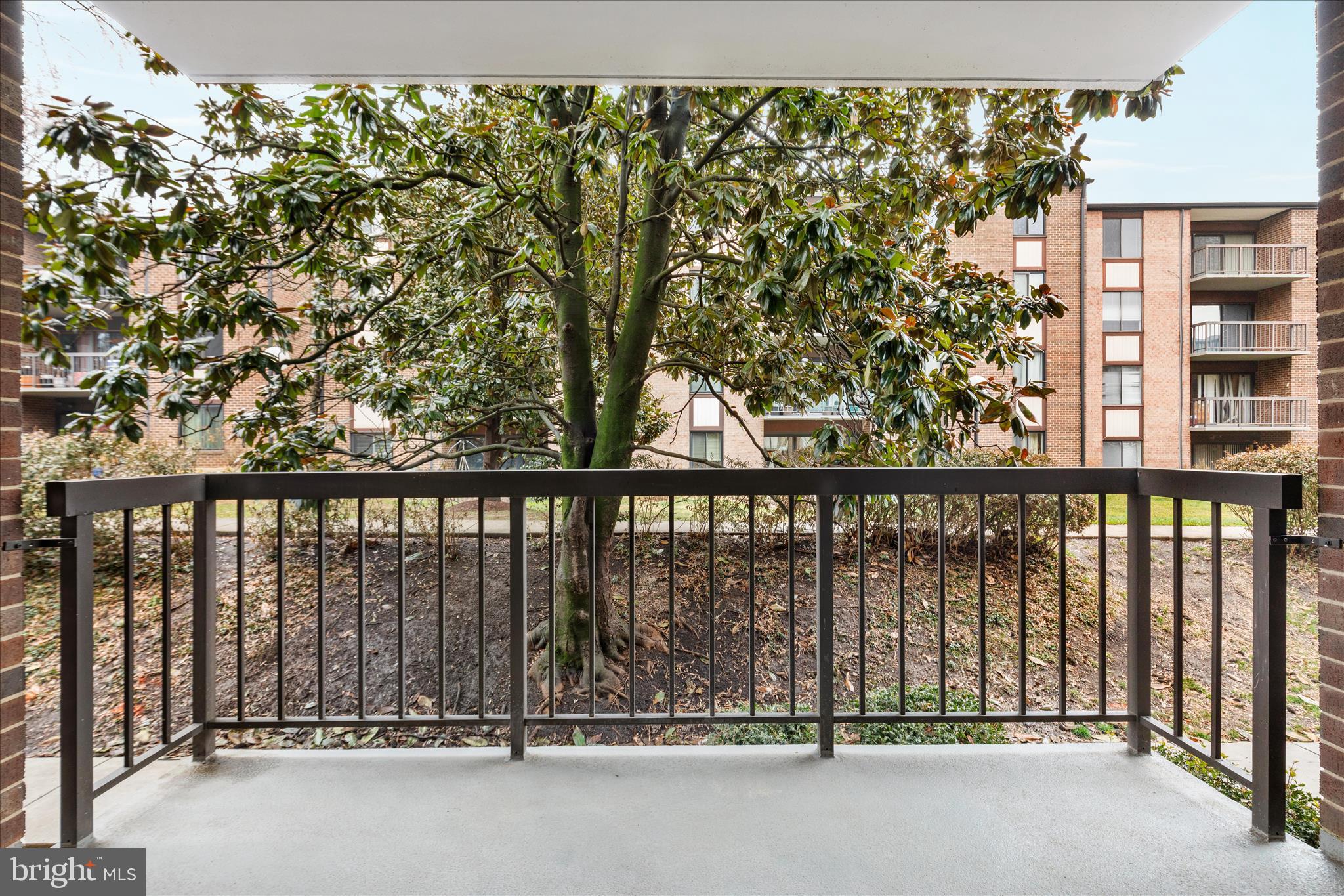 HAWTHORNE VILLAGE - Residential