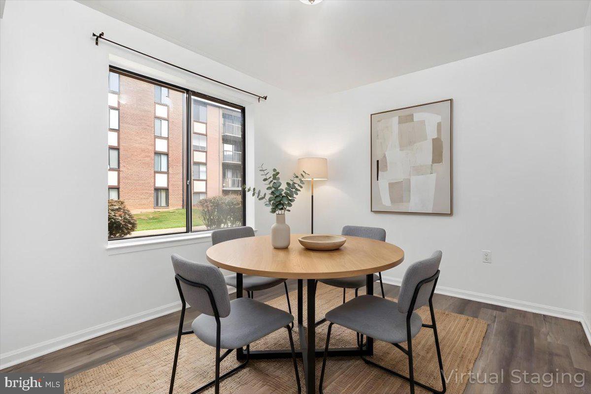 HAWTHORNE VILLAGE - Residential