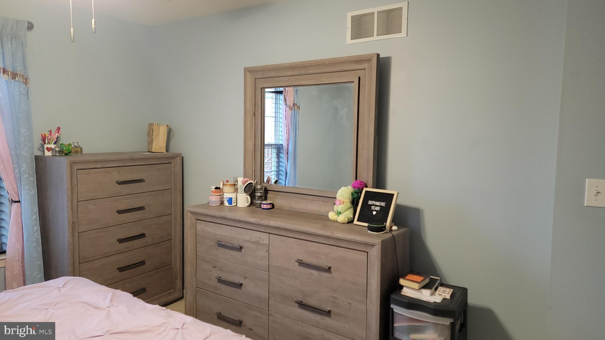 SILVER CREEK - Residential Lease