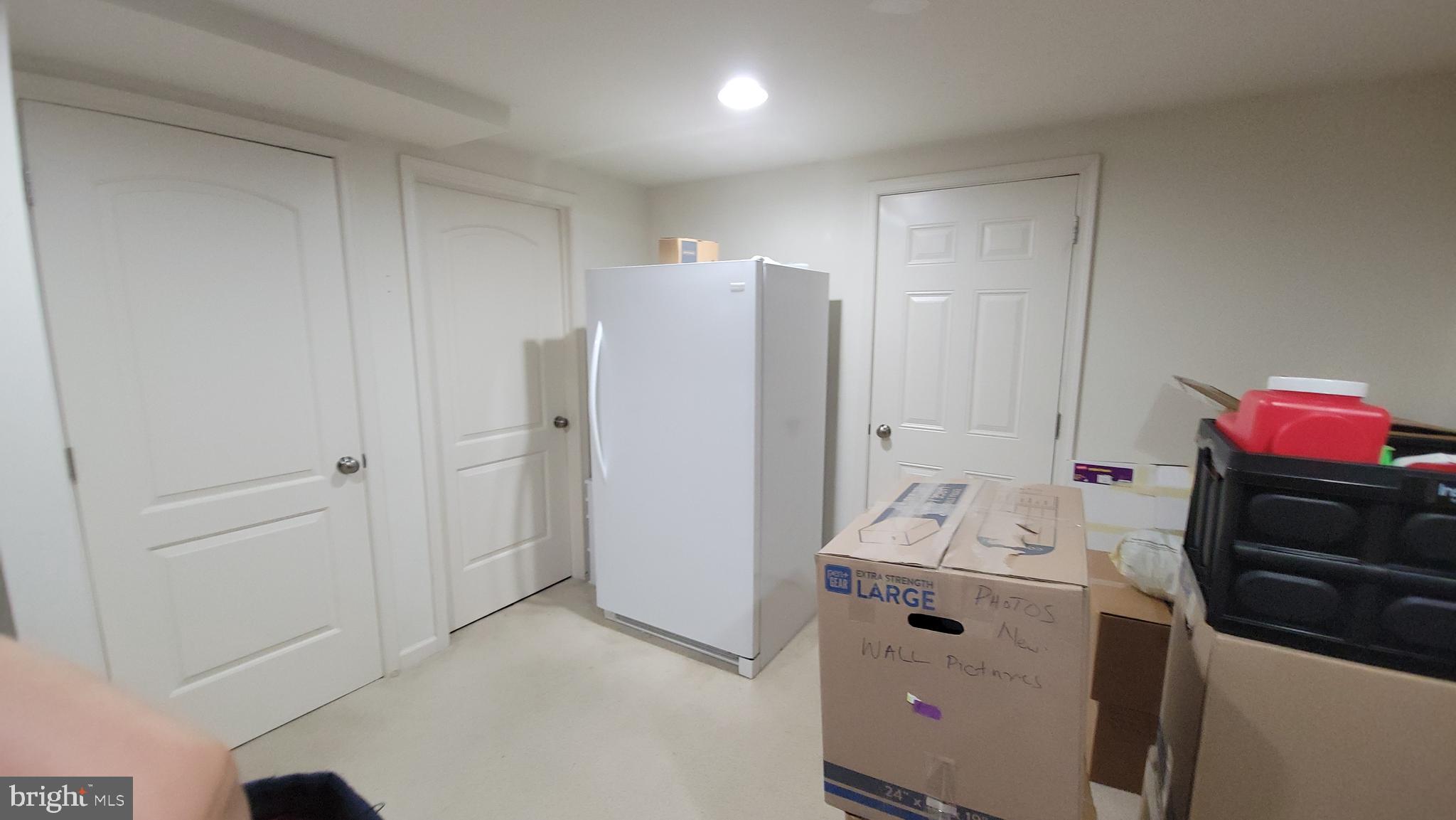 SILVER CREEK - Residential Lease