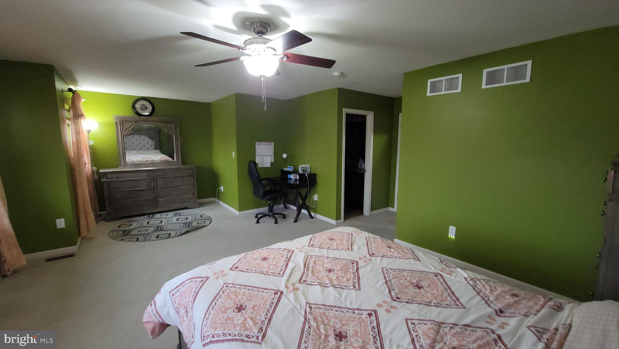 SILVER CREEK - Residential Lease