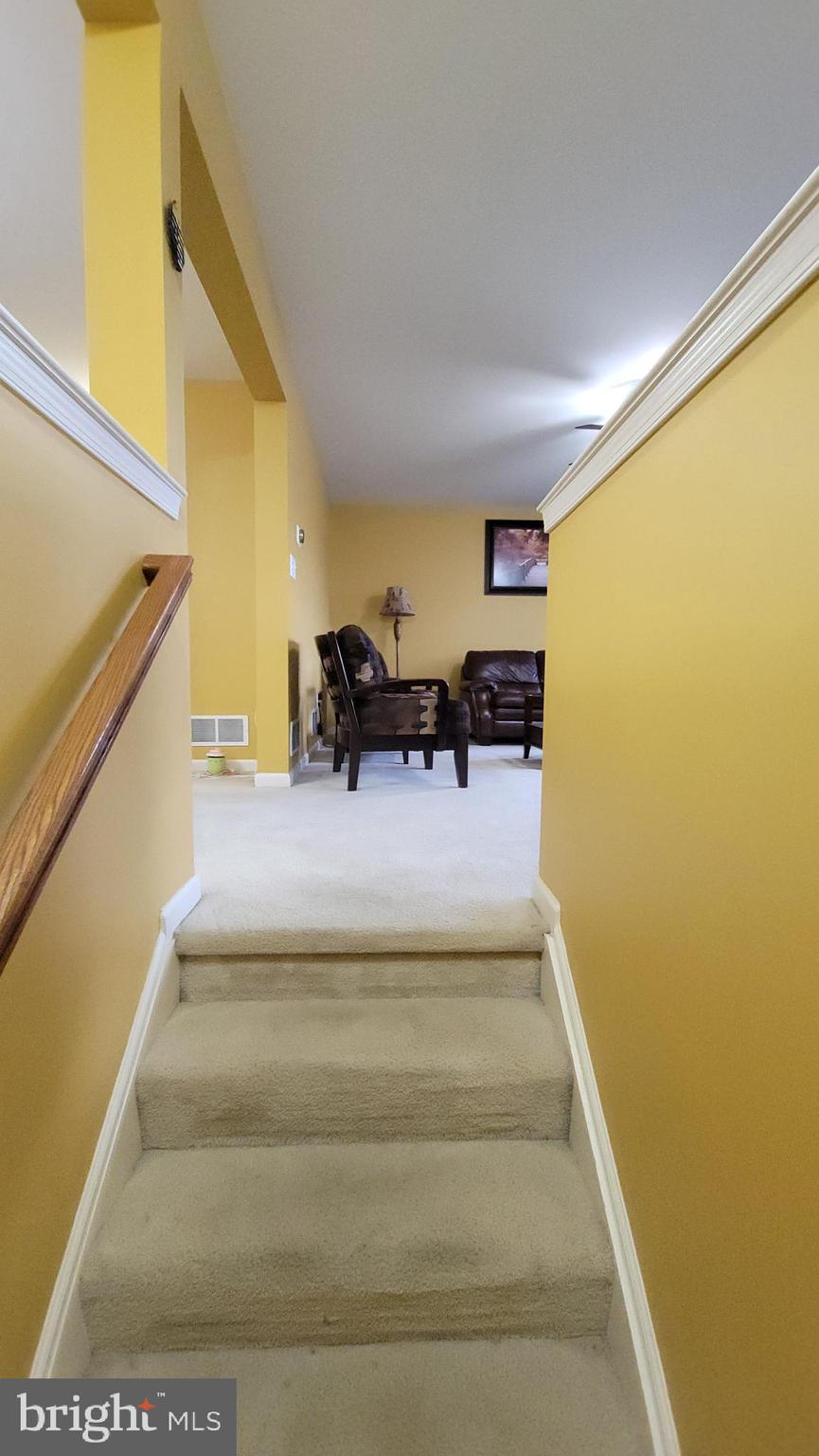 SILVER CREEK - Residential Lease
