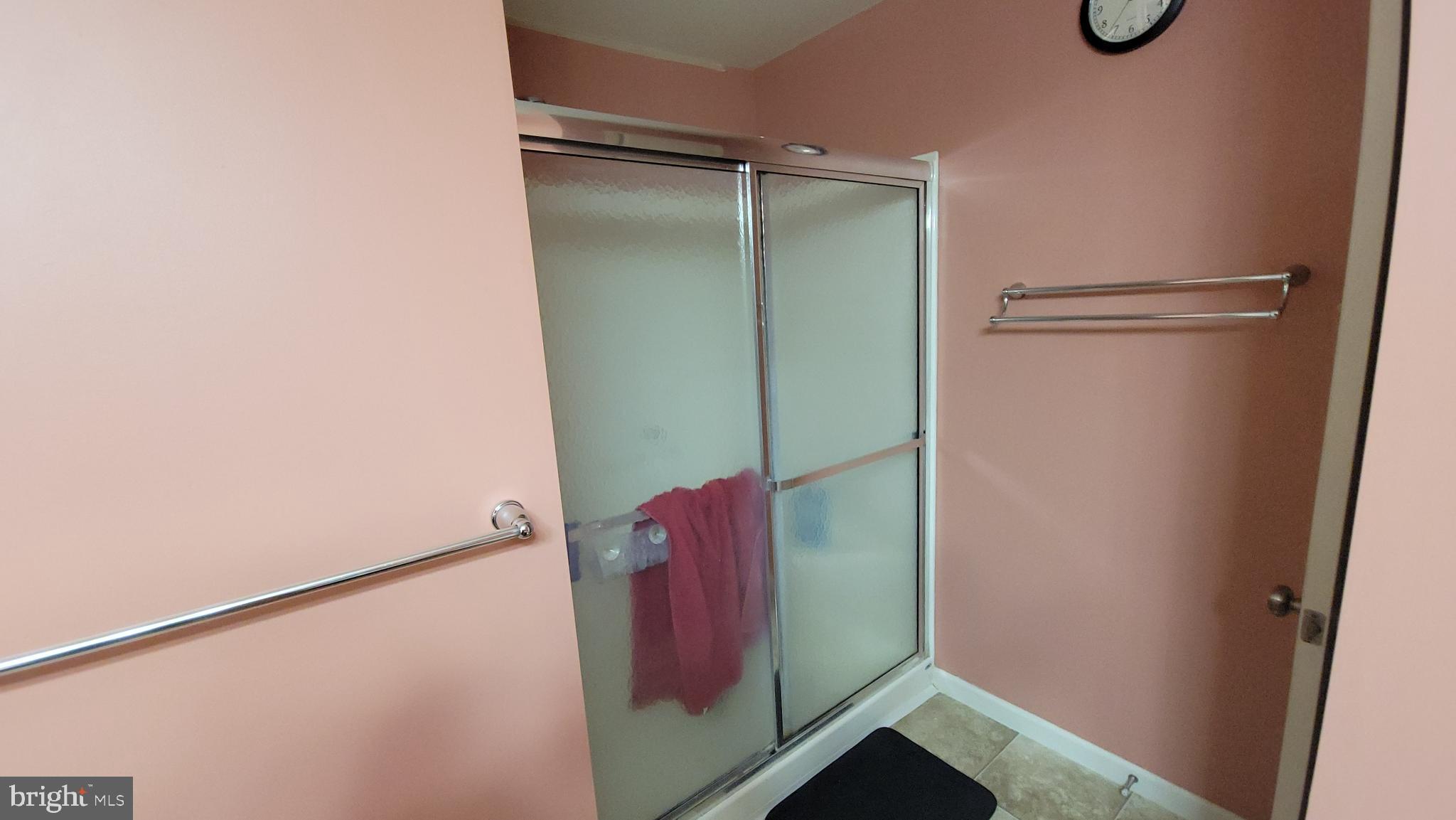 SILVER CREEK - Residential Lease