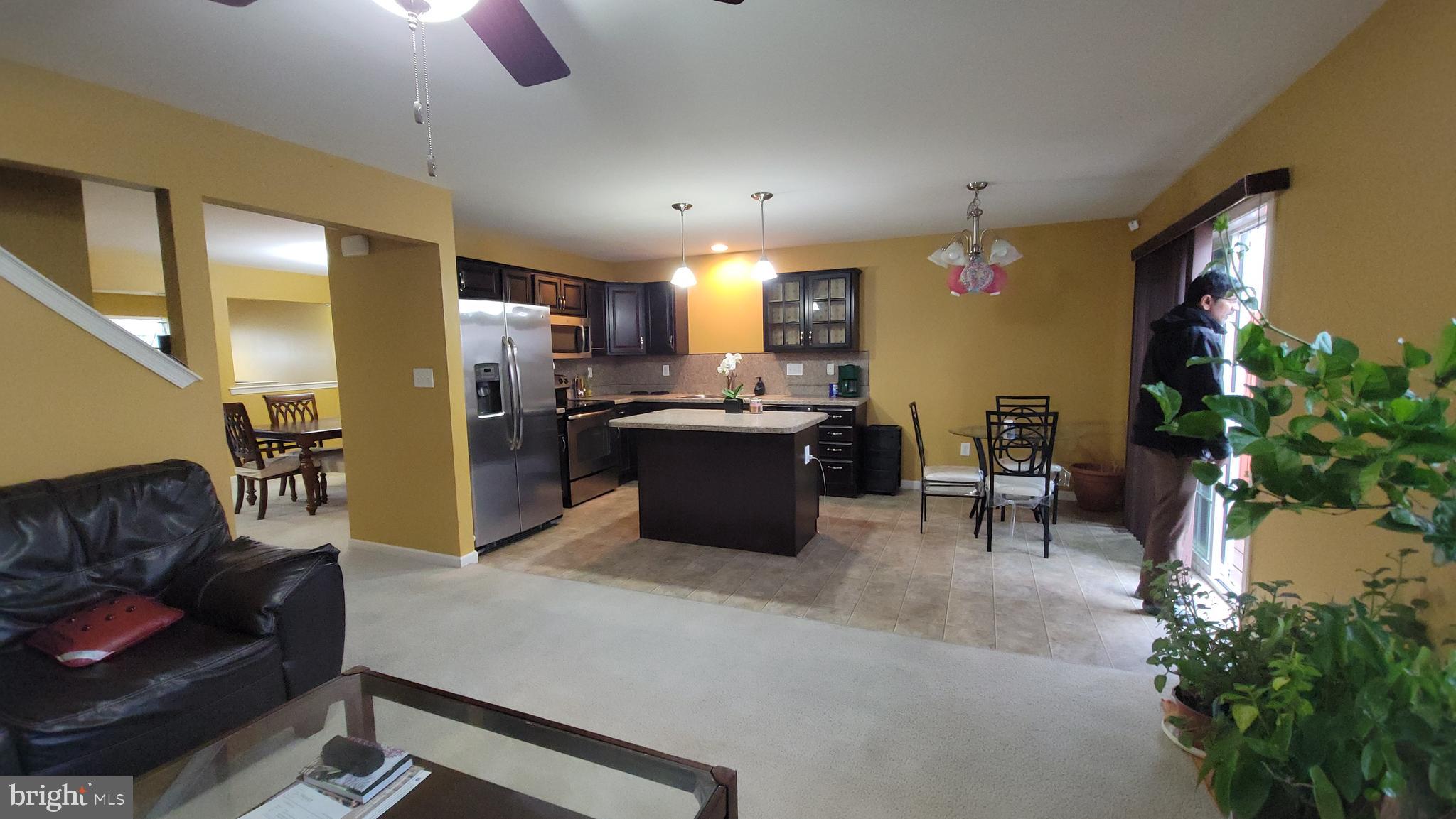 SILVER CREEK - Residential Lease