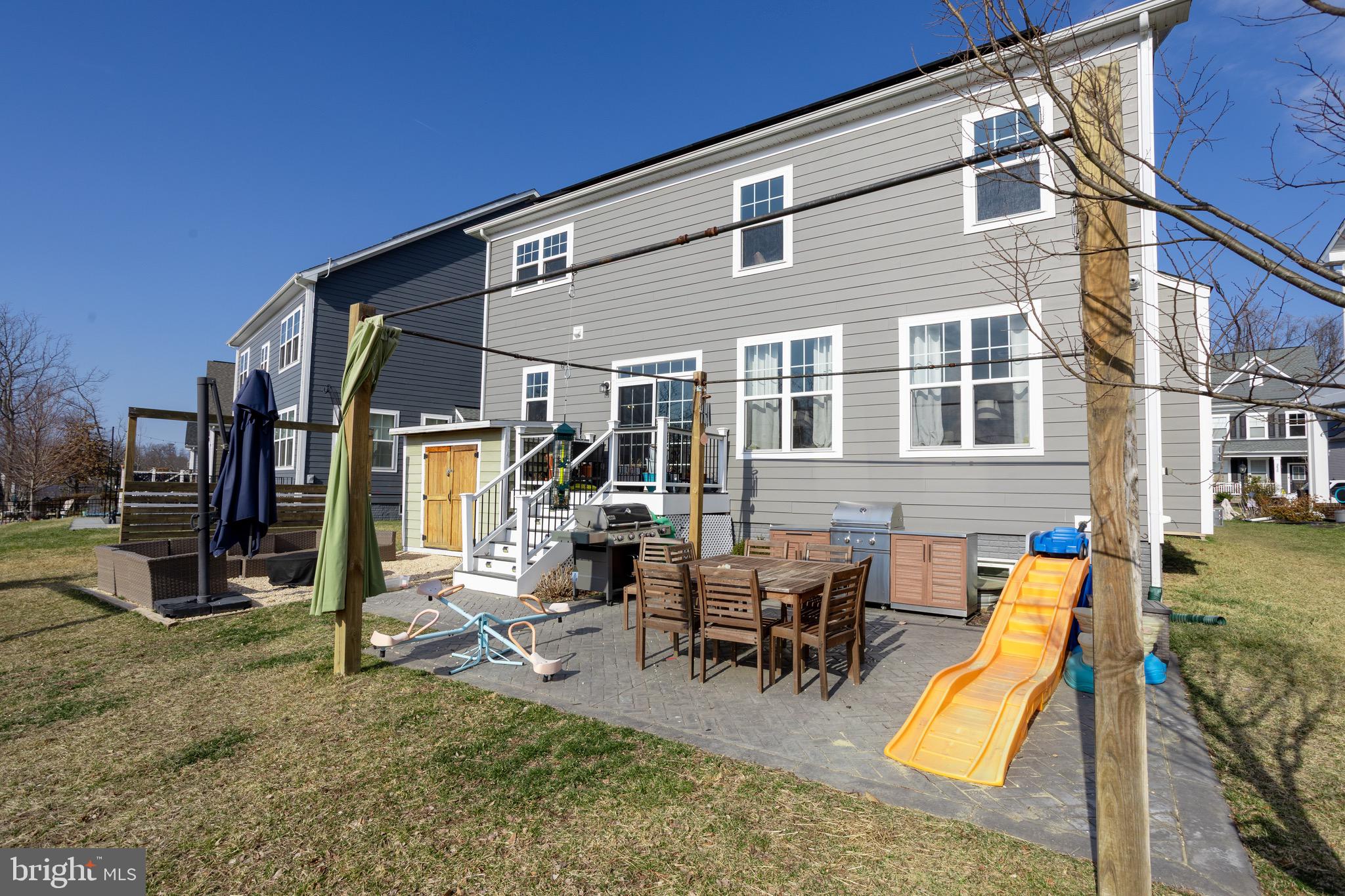 POTOMAC SHORES - Residential