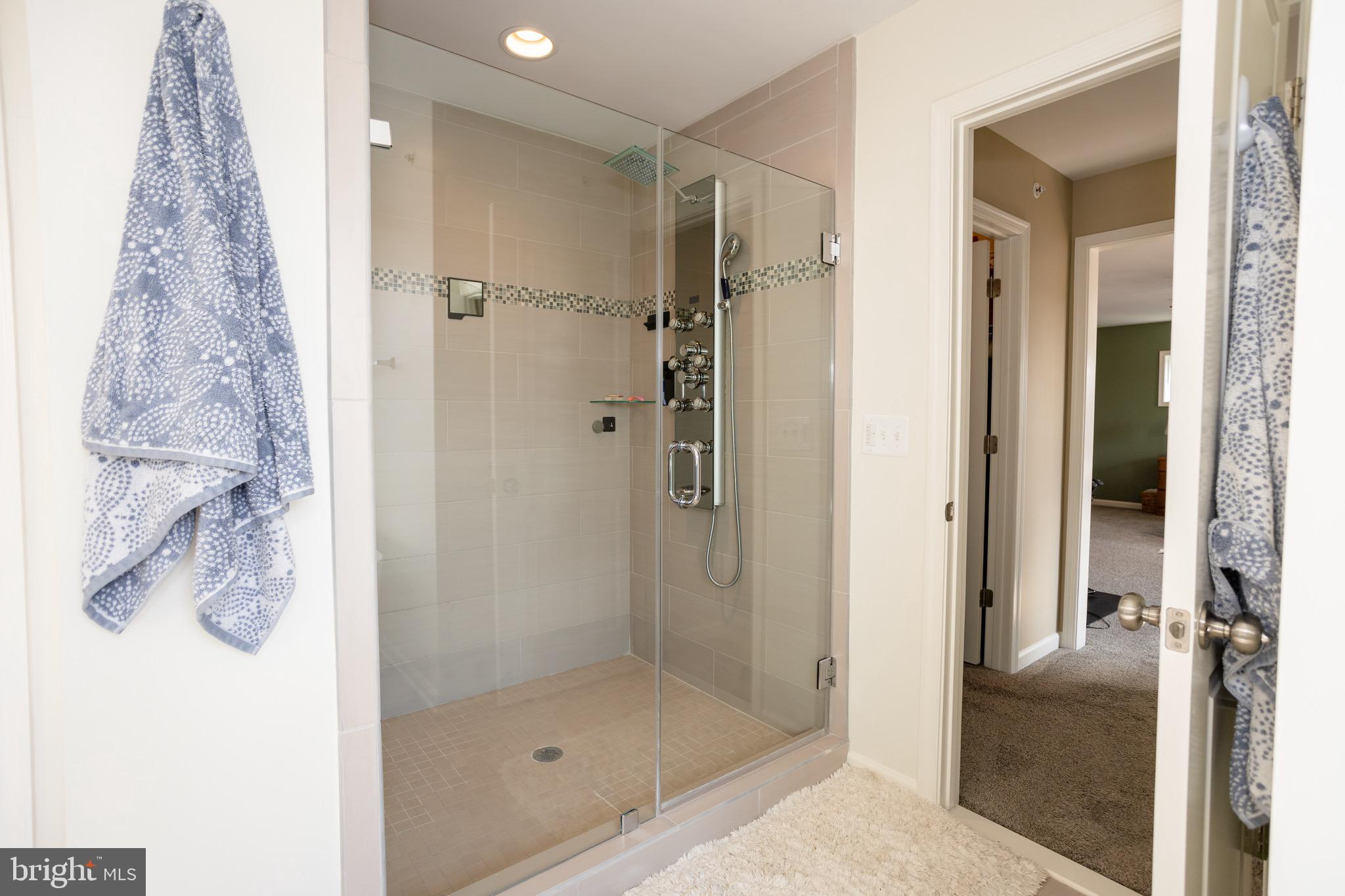 POTOMAC SHORES - Residential