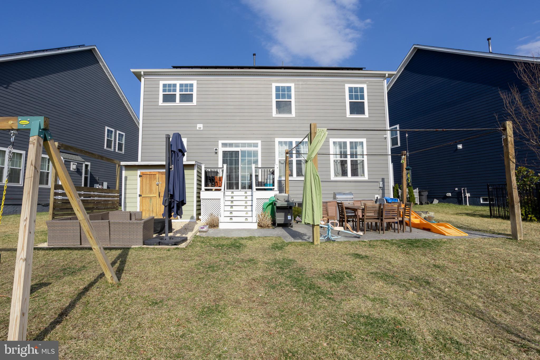 POTOMAC SHORES - Residential