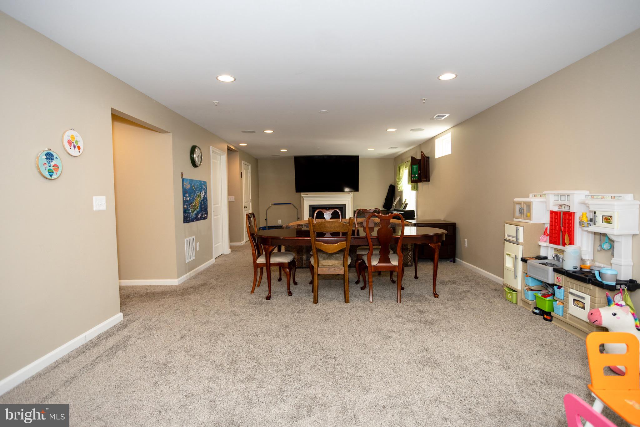 POTOMAC SHORES - Residential