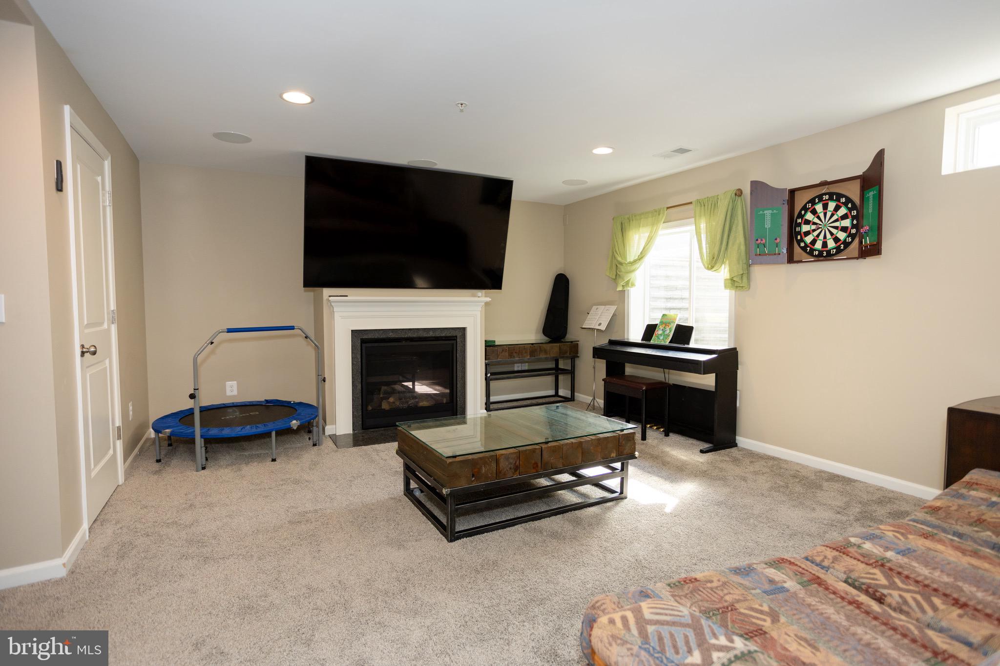 POTOMAC SHORES - Residential