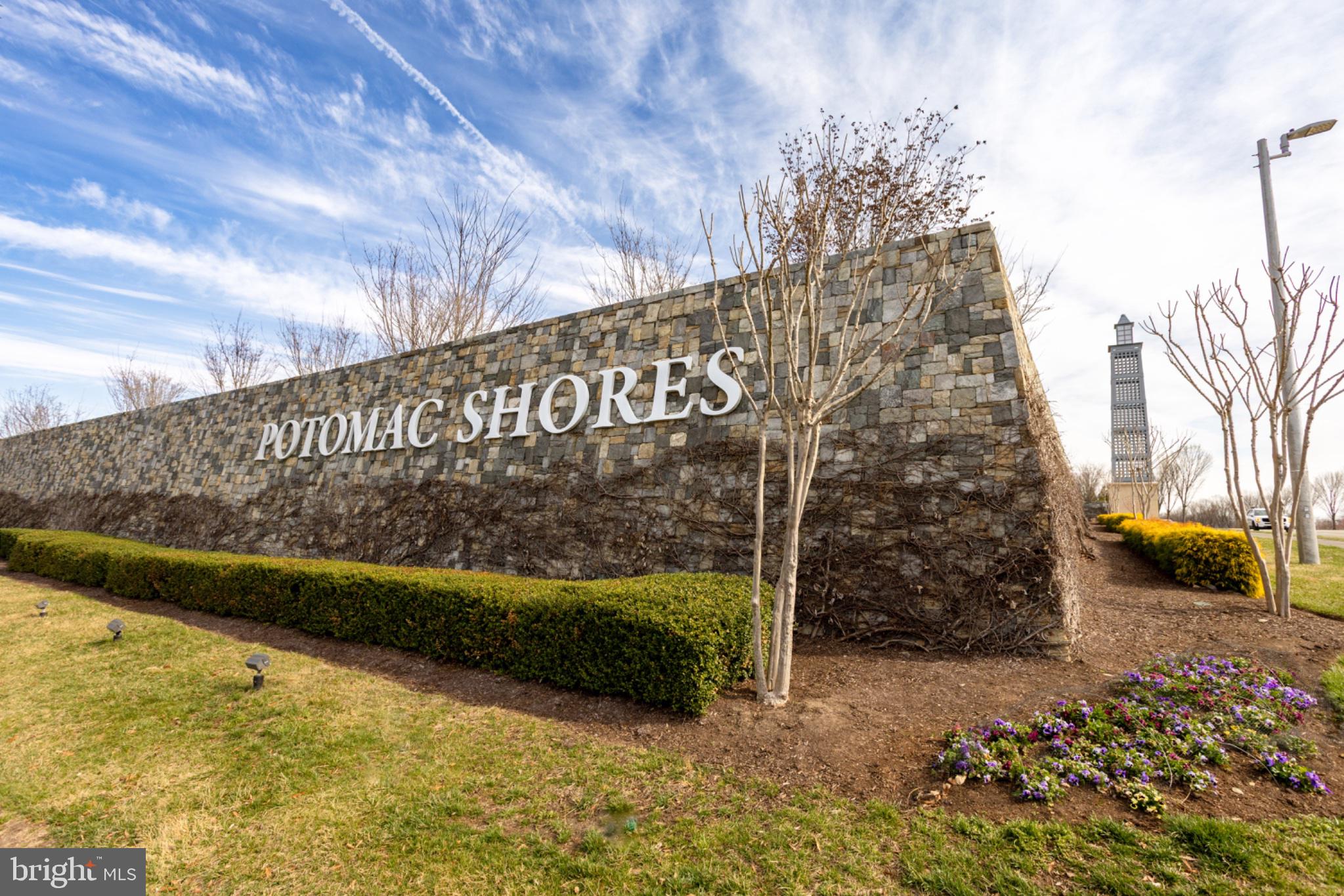 POTOMAC SHORES - Residential