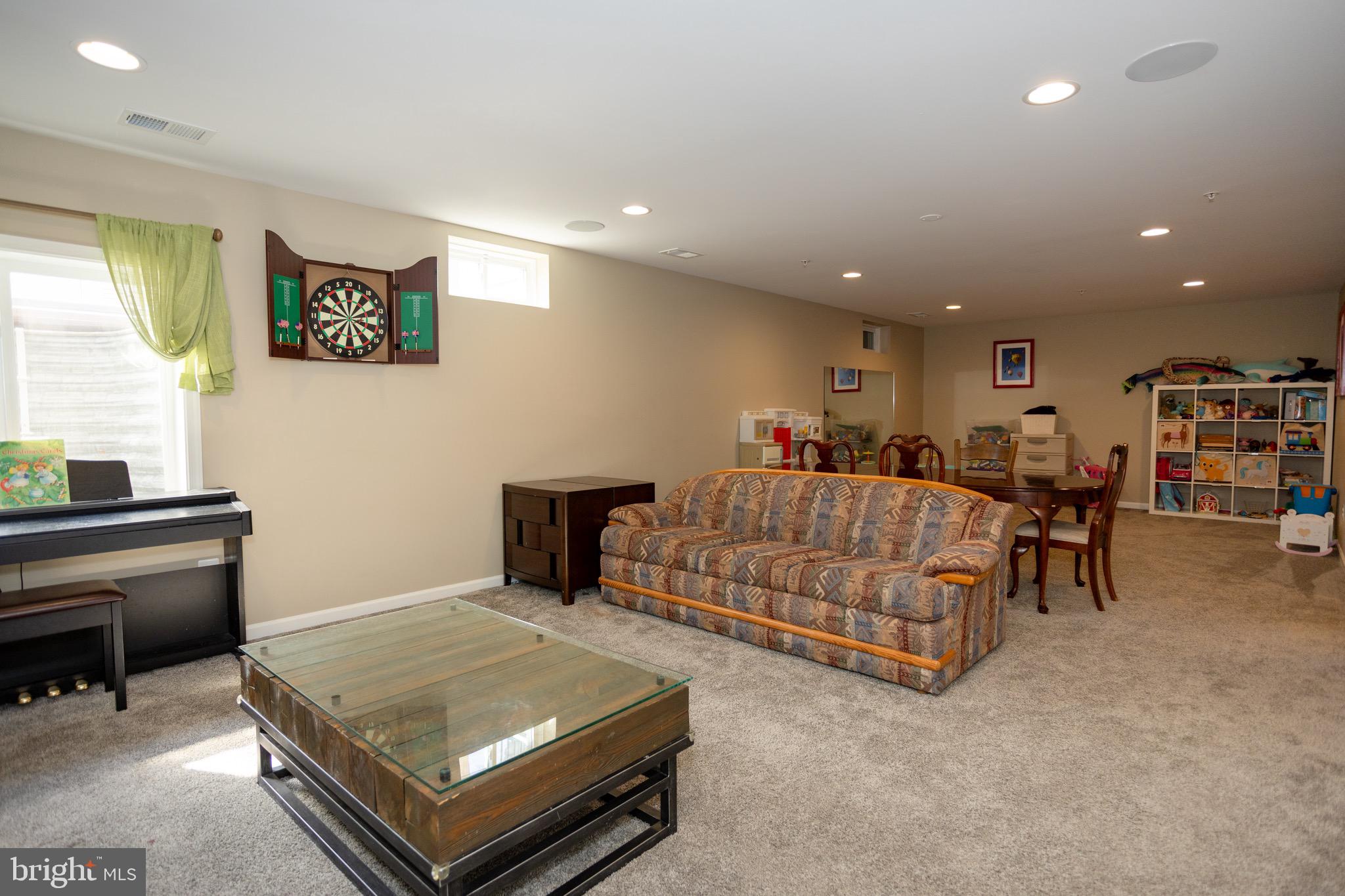 POTOMAC SHORES - Residential