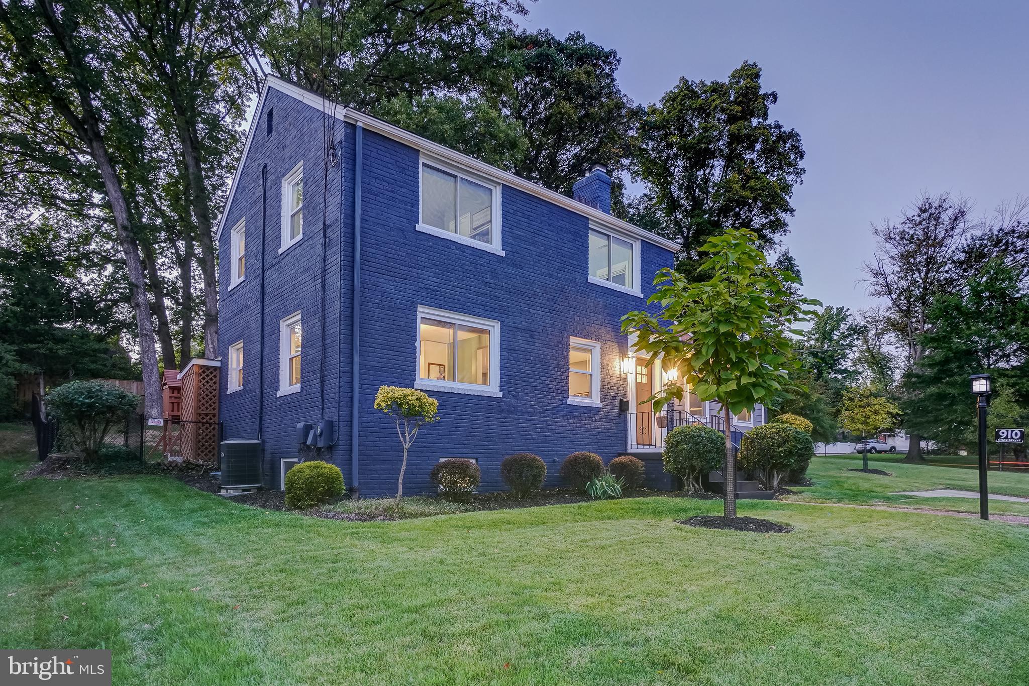 TAKOMA PARK - Residential