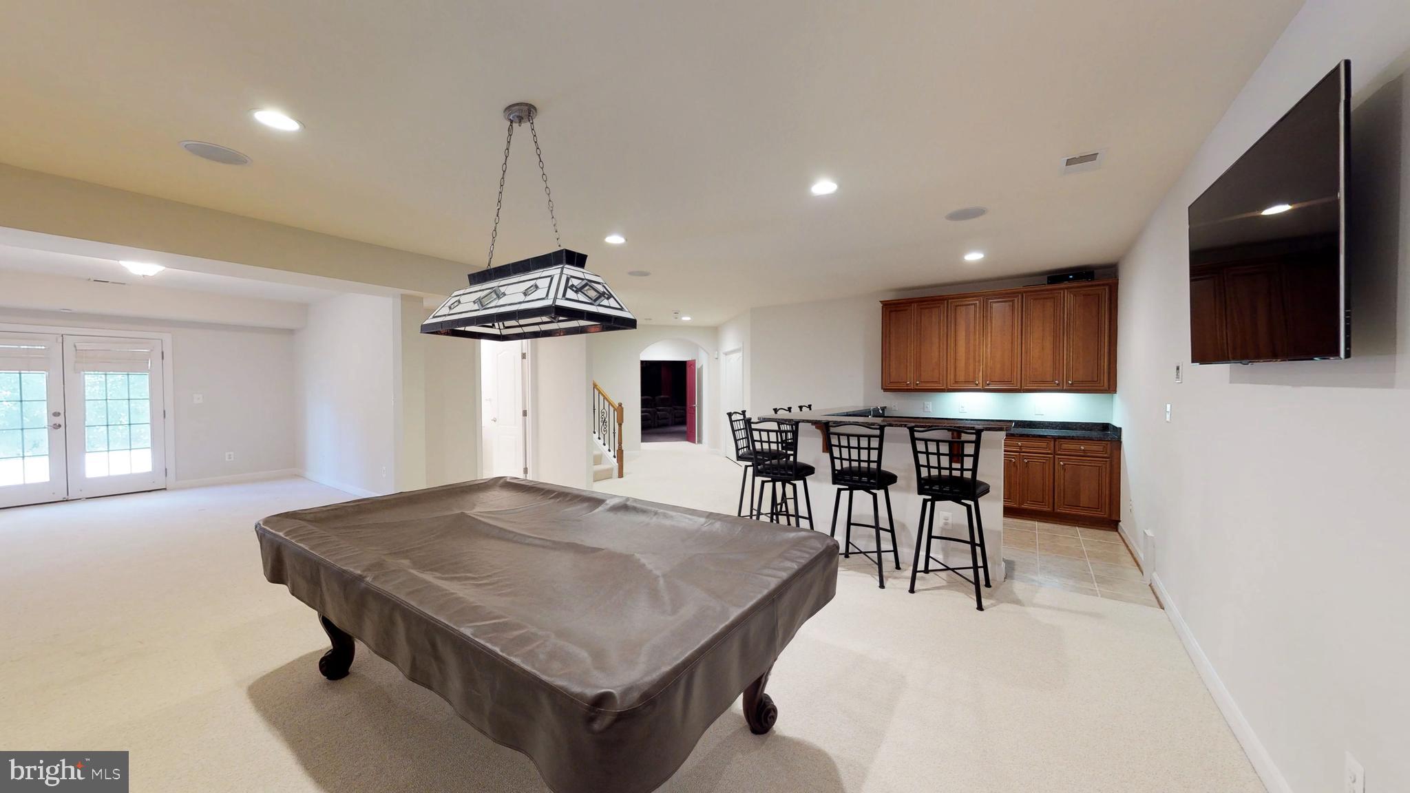 LANSDOWNE ON THE POTOMAC - Residential