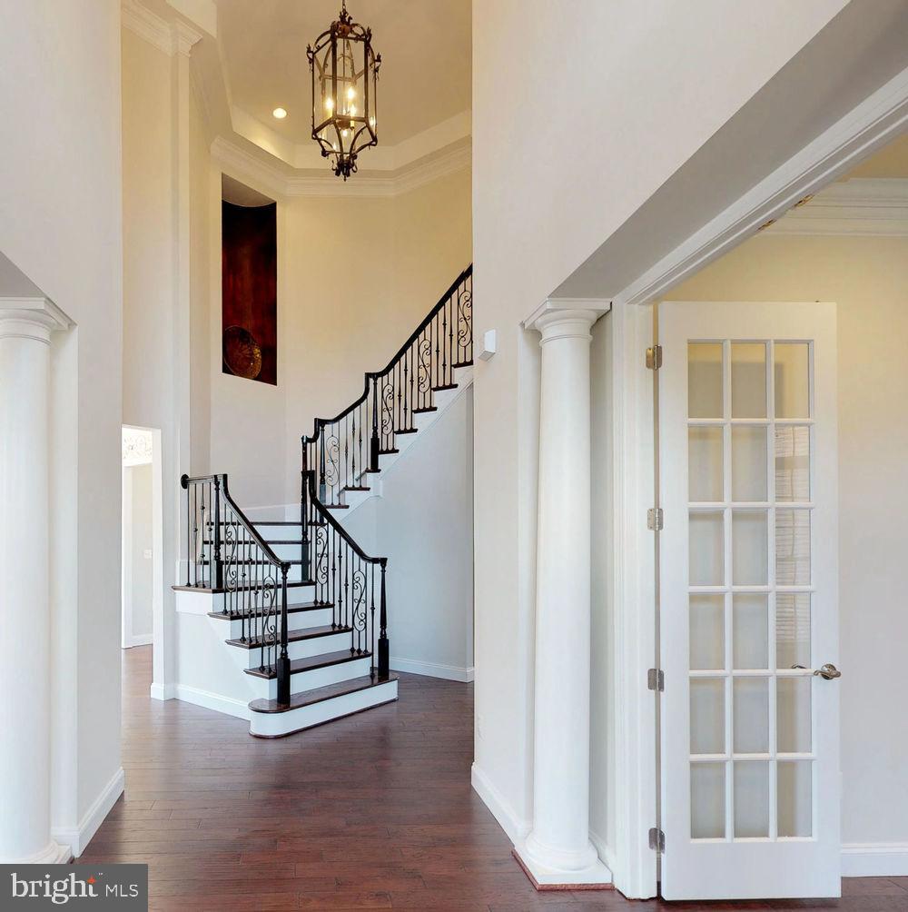 LANSDOWNE ON THE POTOMAC - Residential