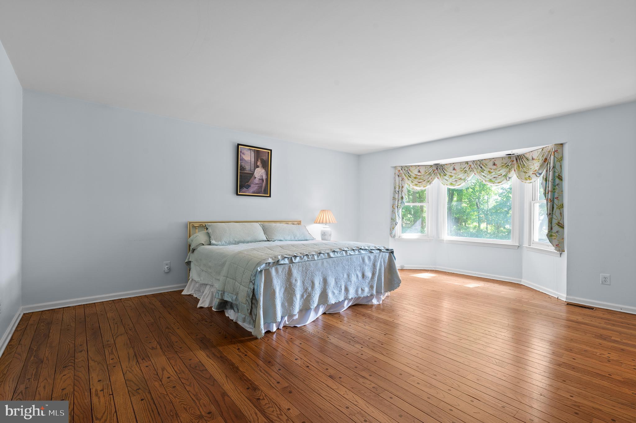 SPRING MEADOWS - Residential